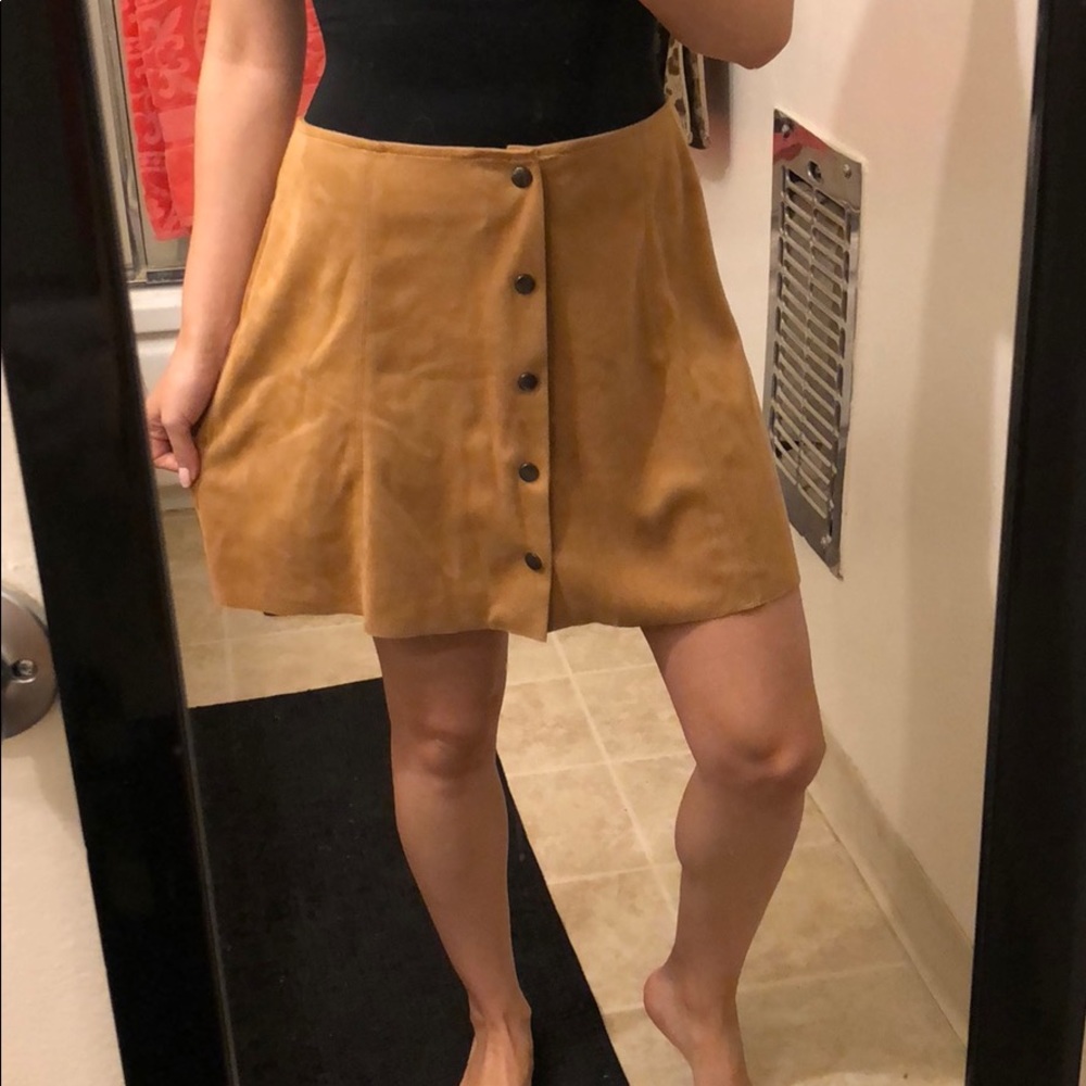 Tan leather skirt